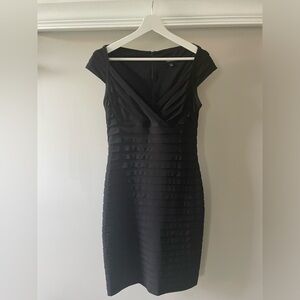 Adrianna Papell banded little black dress size 10